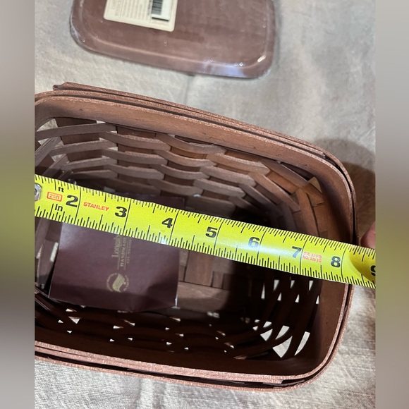 Longaberger 2008 Recipe Basket and Lid - Rich Brown; Excellent Condition - Picture 7 of 8